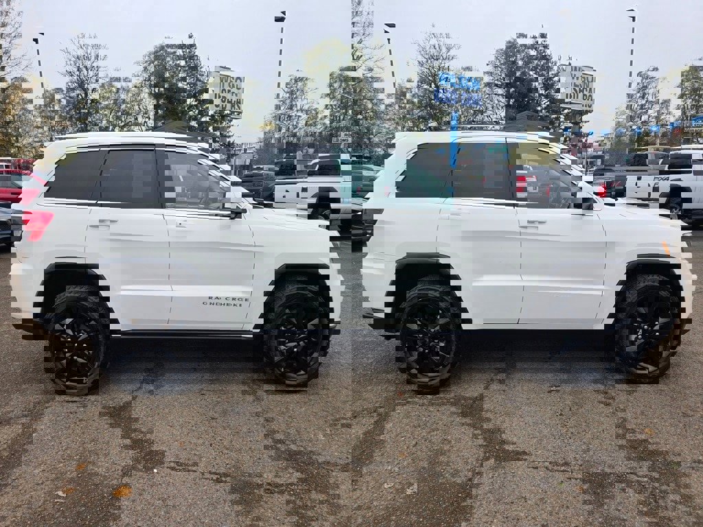 Used 2012 Jeep Grand Cherokee Altitude image 5