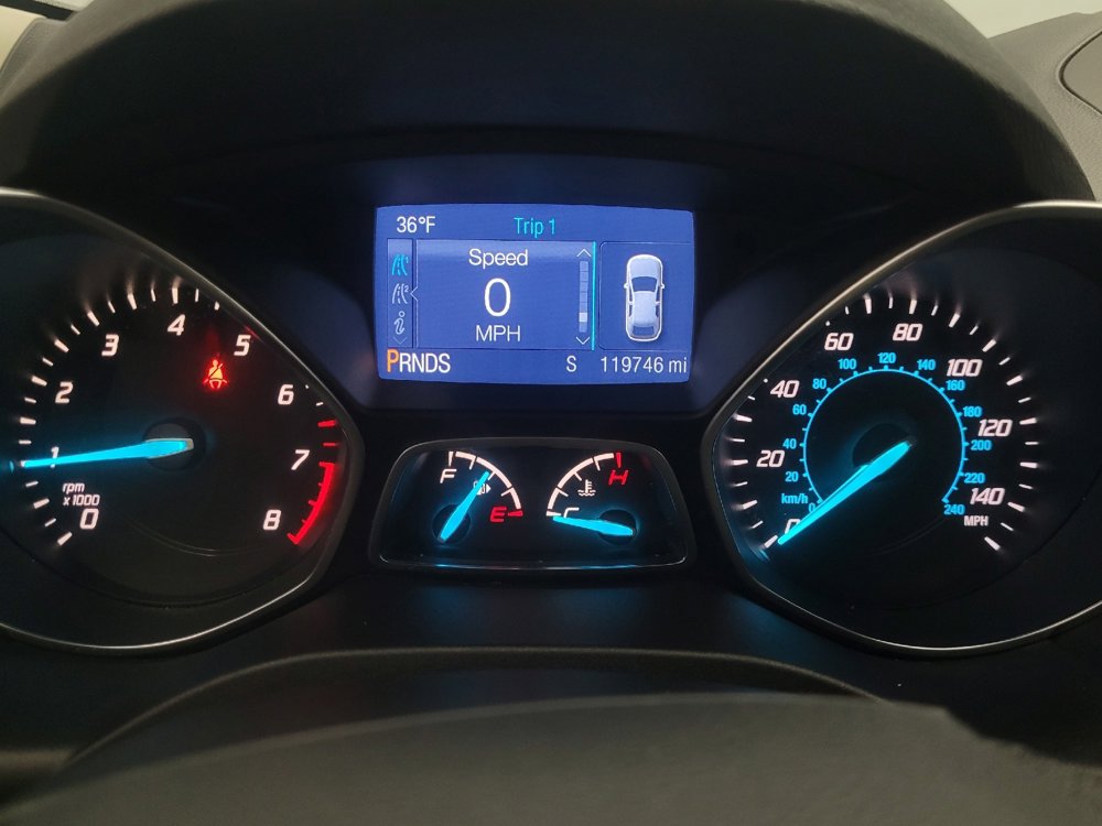 Used 2015 Ford Escape SE image 23