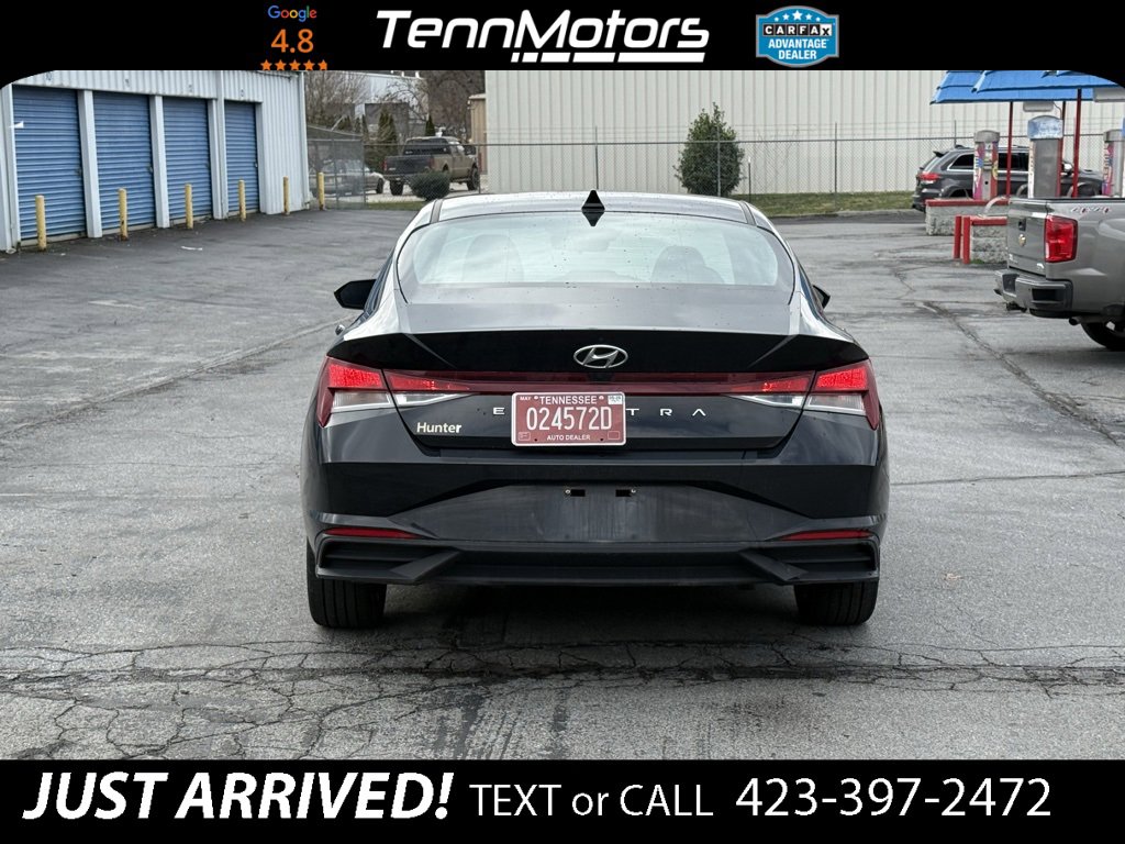 Used 2023 Hyundai Elantra SEL w/ Convenience Package image 6