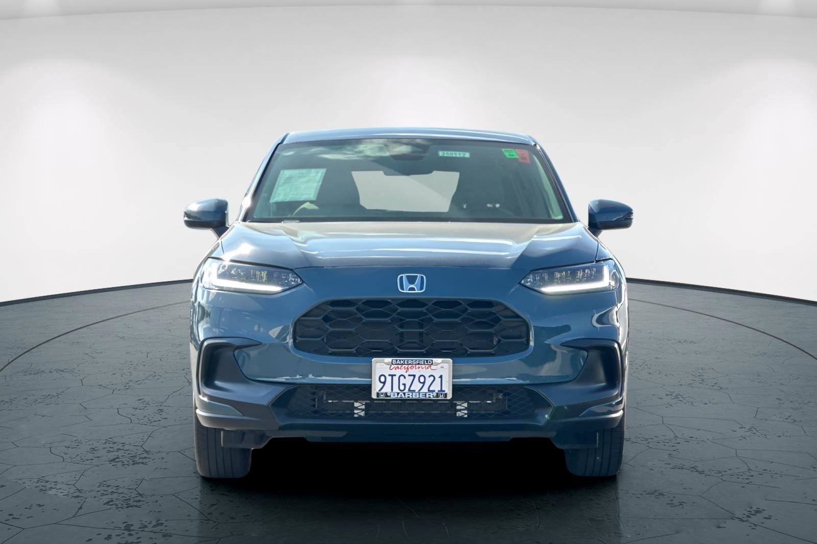 Certified 2025 Honda HR-V LX image 9