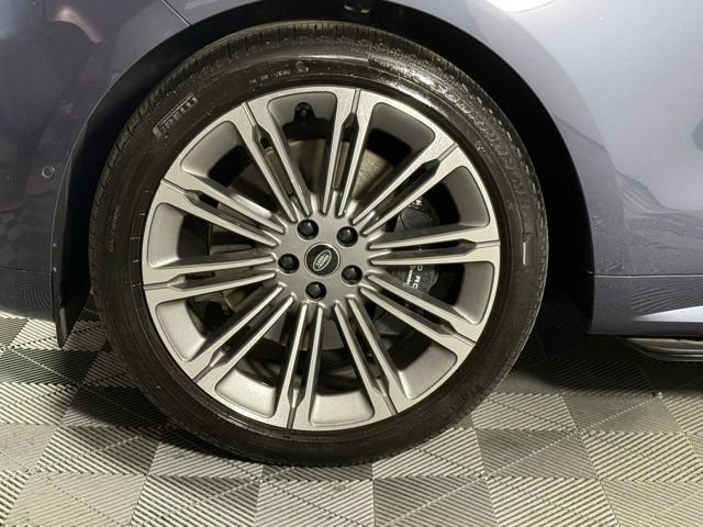 Certified 2025 Land Rover Range Rover Sport Dynamic SE AWD/4WD image 13