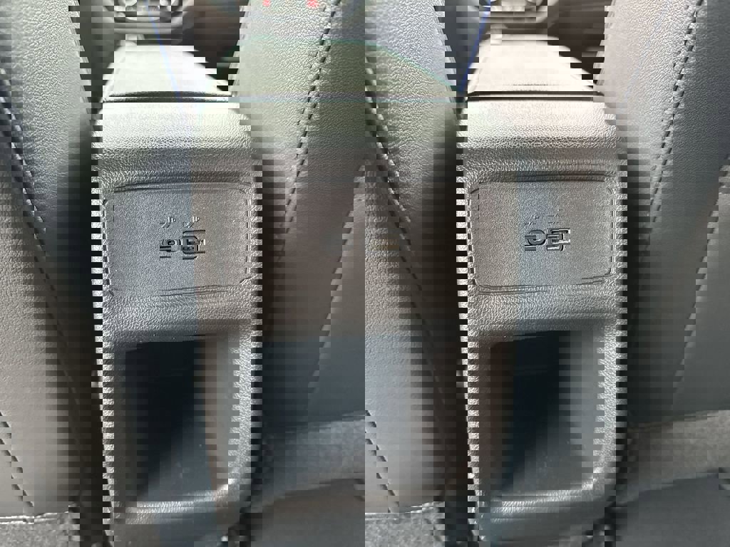 Certified 2024 Buick Envista Sport Touring w/ Convenience I Package FWD image 24