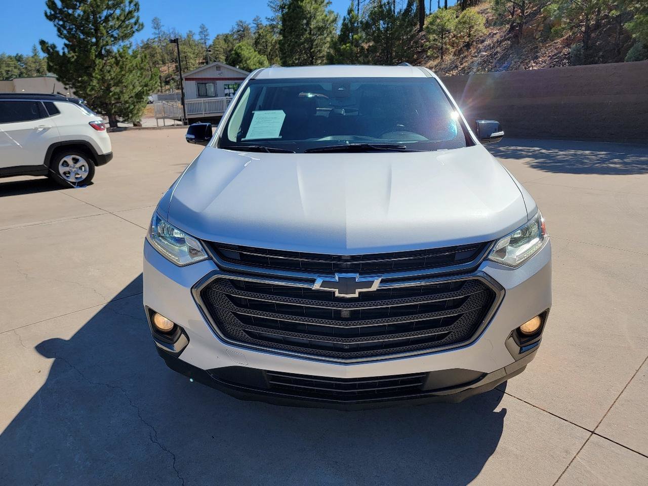 Used 2018 Chevrolet Traverse Premier w/ Redline Edition FWD image 2