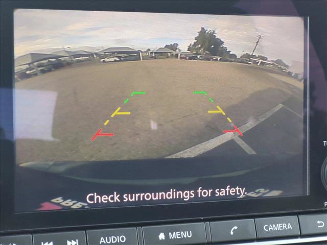 Used 2025 Nissan Rogue SV FWD image 13