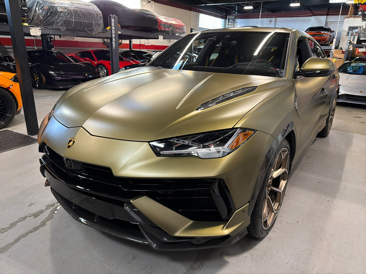 Used 2024 Lamborghini Urus Performante image 11