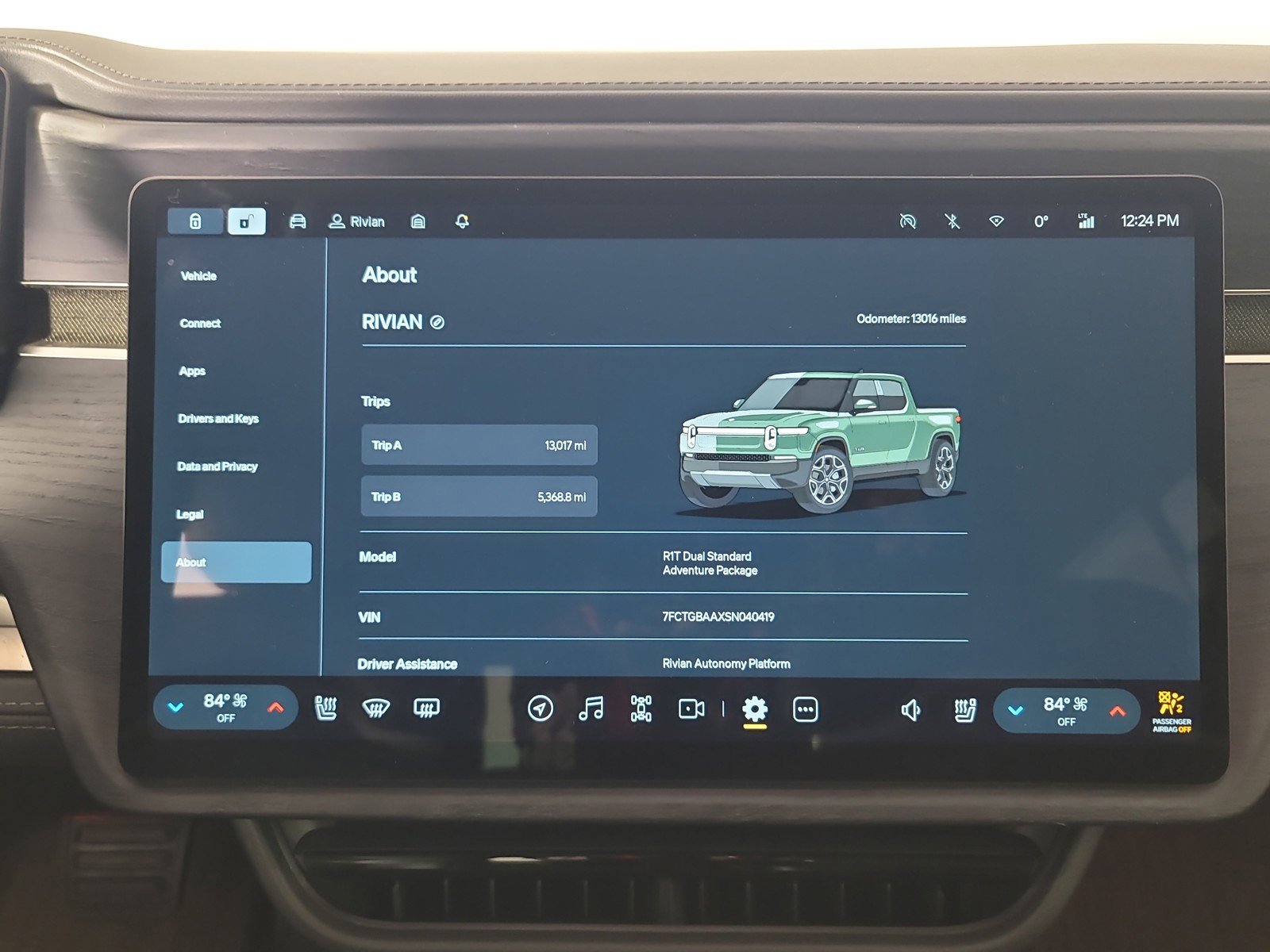 Used 2025 Rivian R1T Adventure AWD/4WD image 27
