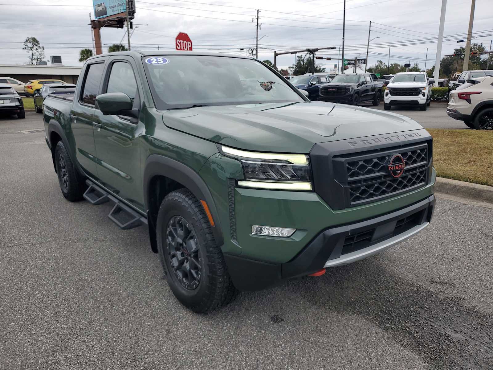 Used 2023 Nissan Frontier Pro-X w/ Pro-X Premium Package image 8