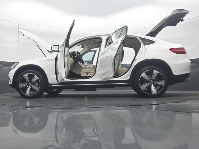 Used 2019 Mercedes-Benz GLC 300 4MATIC Coupe image 54