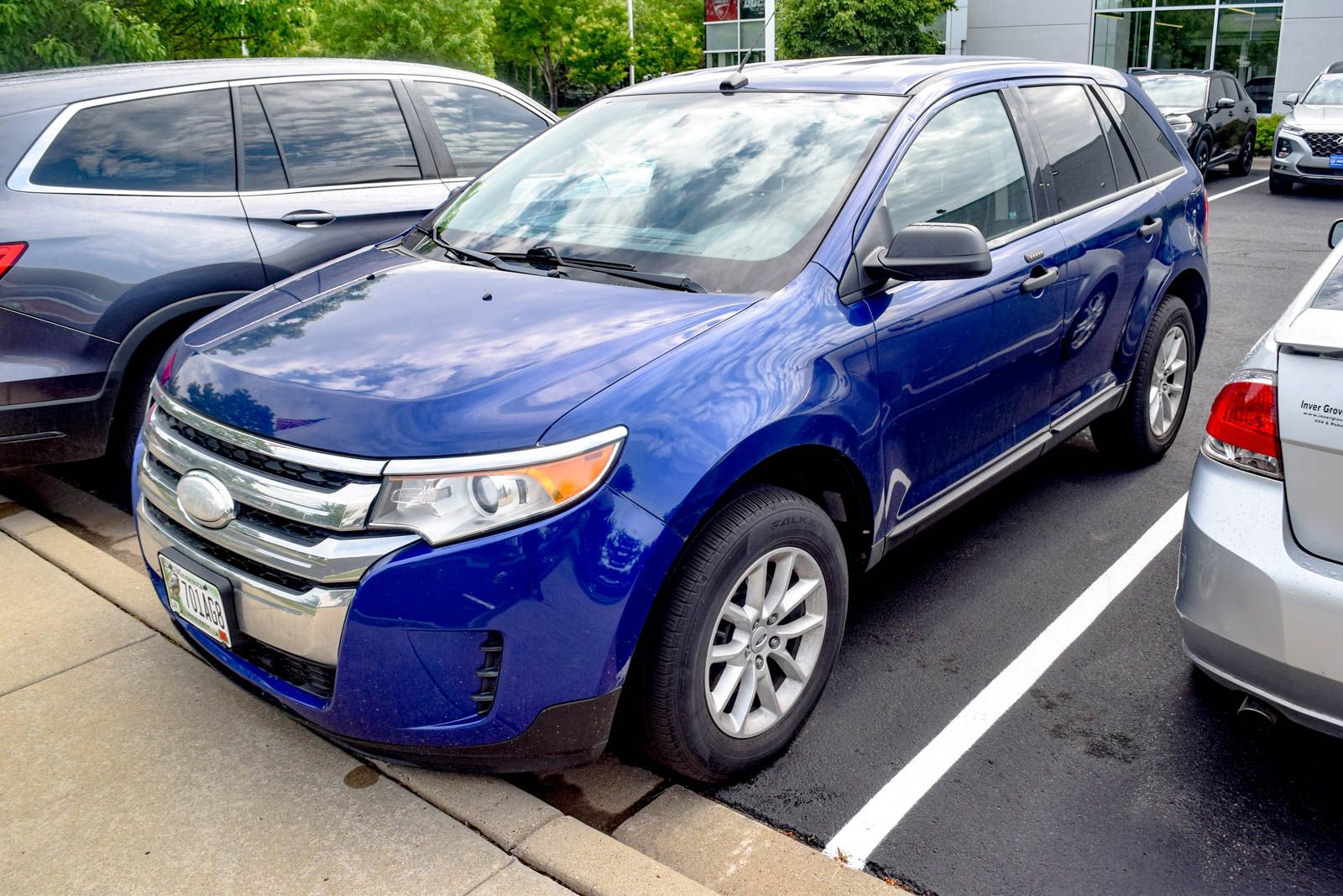 Used 2013 Ford Edge SE FWD image 12
