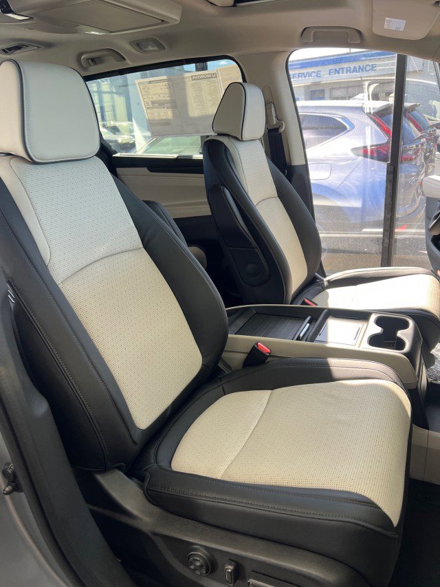 New 2026 Honda Odyssey Elite image 13