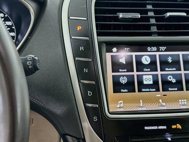 Used 2018 Lincoln MKX Select AWD/4WD image 21