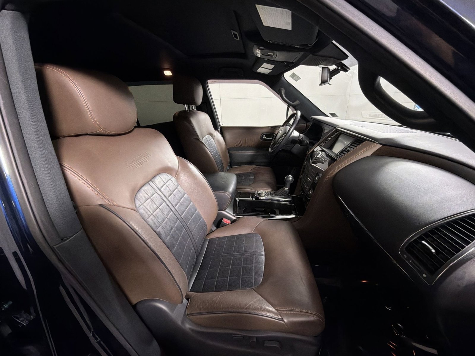 Used 2020 Nissan Armada Platinum w/ Platinum Reserve Package image 28