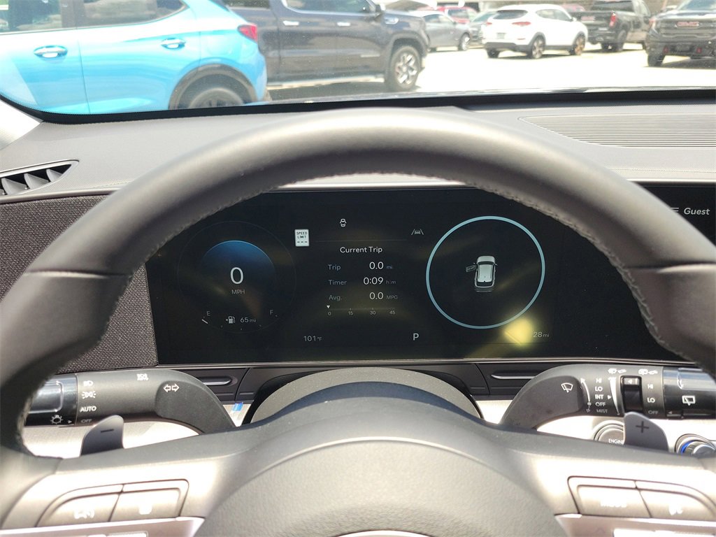 Used 2025 Hyundai Kona SEL image 18