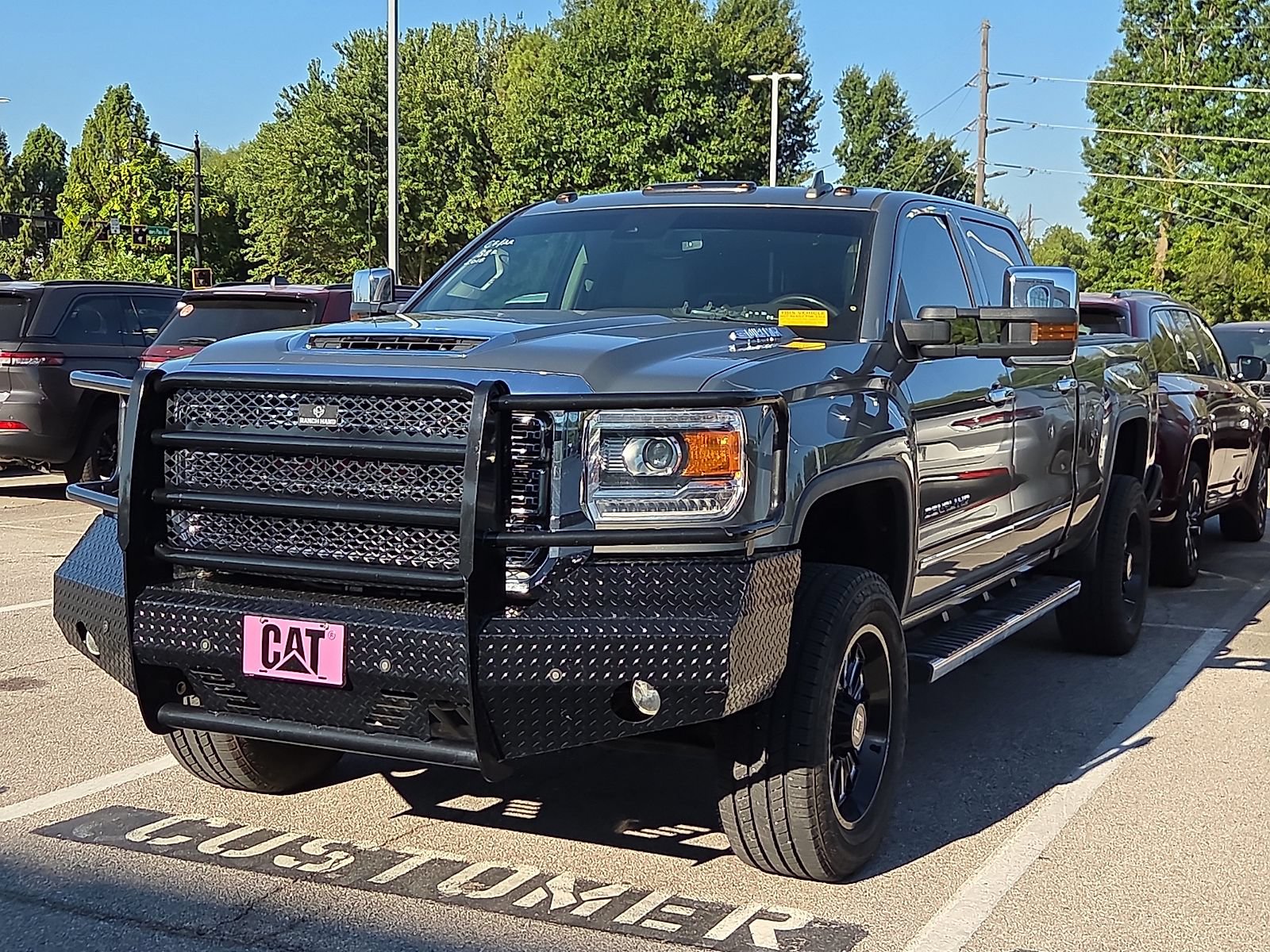 Used 2018 GMC Sierra 2500 Denali w/ Duramax Plus Package AWD/4WD image 2
