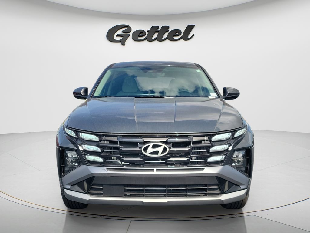 New 2026 Hyundai Tucson Blue SE w/ Tow & Go Package AWD/4WD image 2