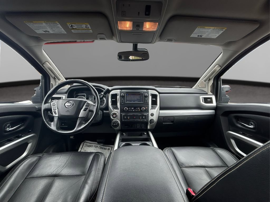 Used 2018 Nissan Titan PRO-4X w/ Pro-4x Convenience Package image 26