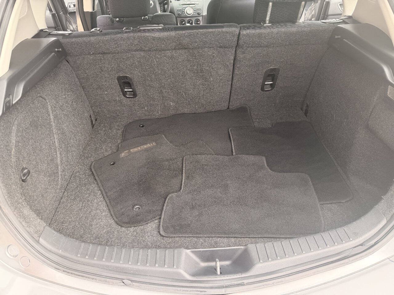 Used 2010 MAZDA MAZDA3 s Sport FWD image 14