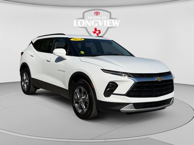 Used 2024 Chevrolet Blazer LT w/ Convenience Package FWD image 7