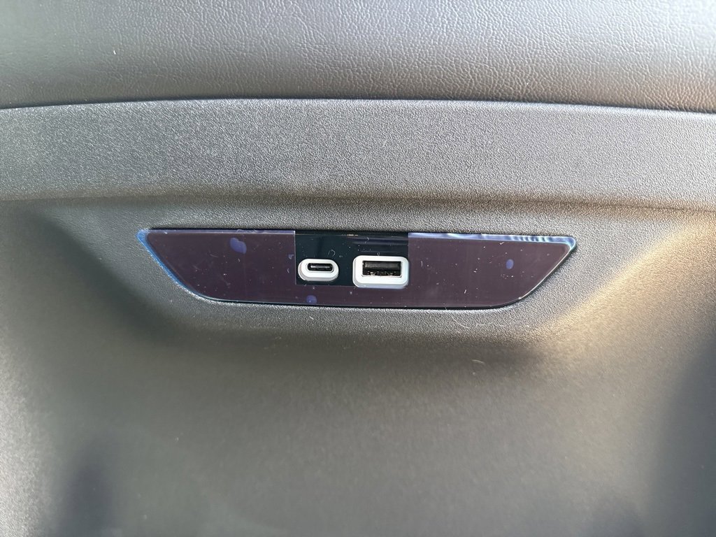 New 2026 Chrysler Pacifica Select image 13