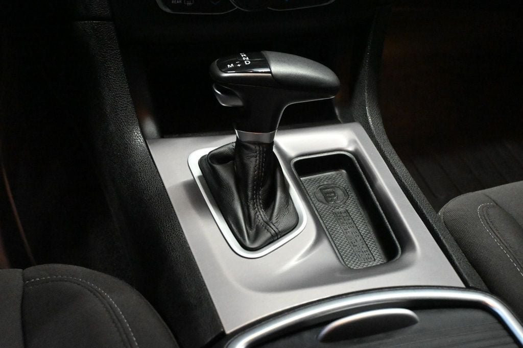 Used 2022 Dodge Charger Scat Pack RWD image 16