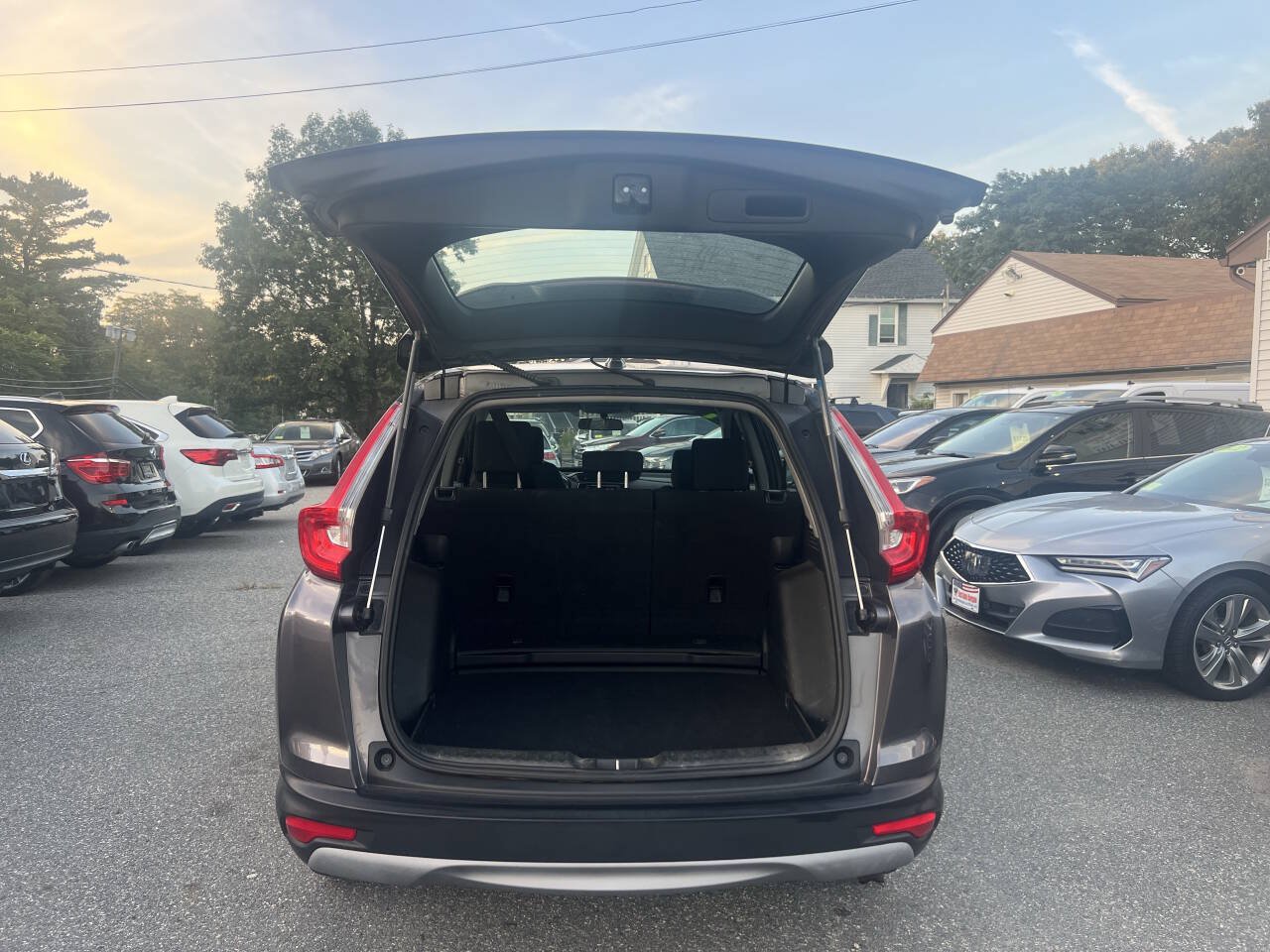 Used 2018 Honda CR-V LX image 9