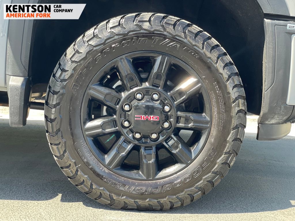 Used 2025 GMC Sierra 2500 AT4 w/ Technology Package AWD/4WD image 13