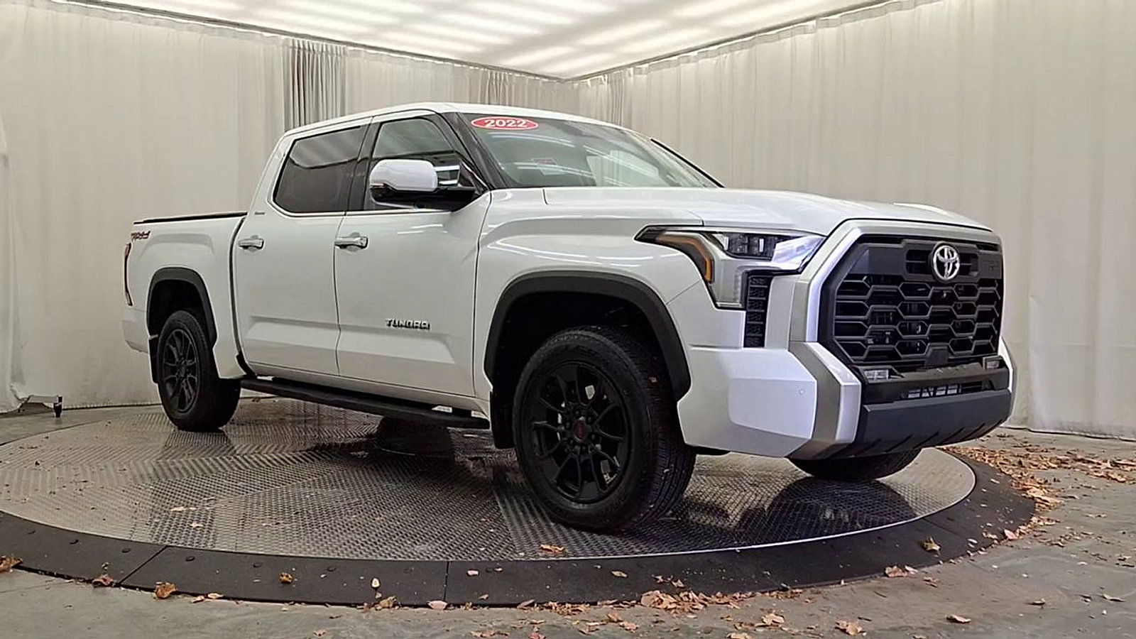 Used 2022 Toyota Tundra Limited w/ TRD Off-Road Package image 5