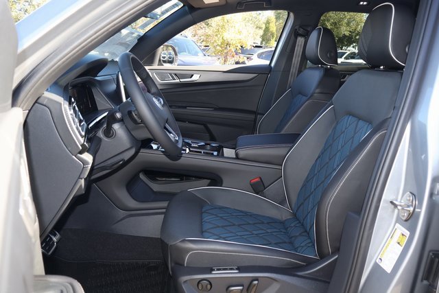 New 2026 Volkswagen Atlas Cross Sport SEL Premium R-Line image 12