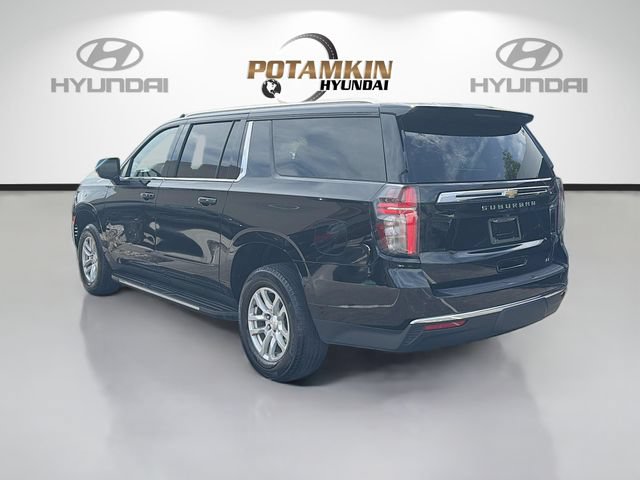 Used 2024 Chevrolet Suburban LT AWD/4WD image 7