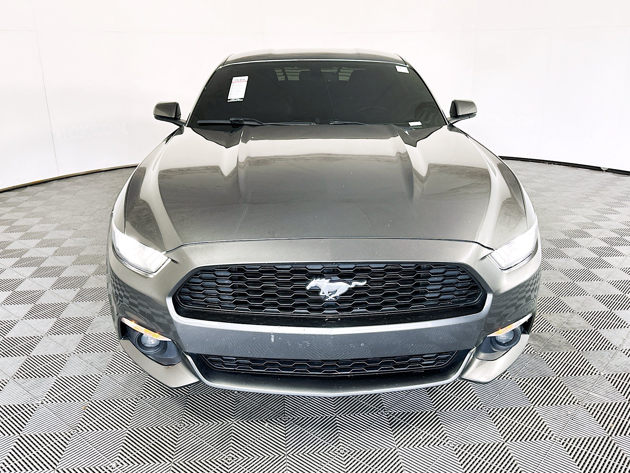 Used 2017 Ford Mustang Premium RWD image 8