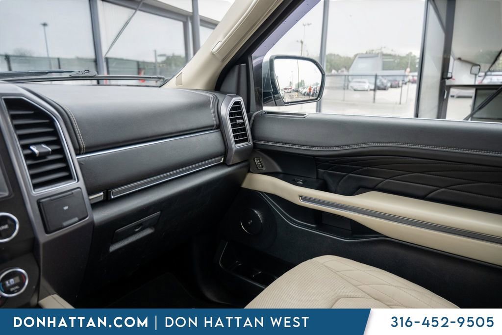 Used 2019 Ford Expedition Platinum AWD/4WD image 15