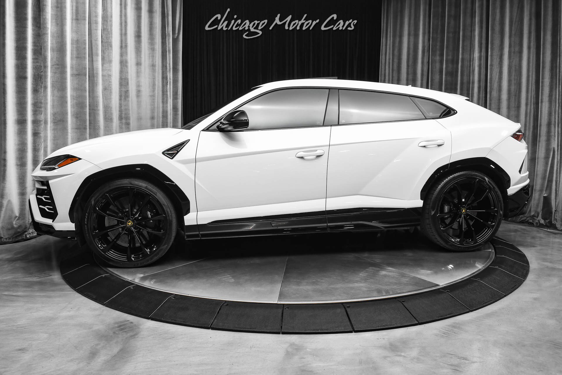 Used 2021 Lamborghini Urus