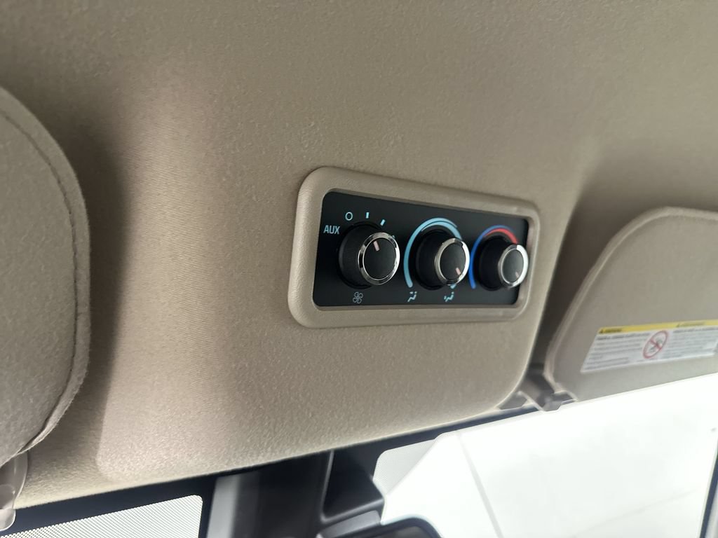 Used 2025 Chevrolet Express 2500 LT w/ LT Preferred Equipment Group RWD image 22