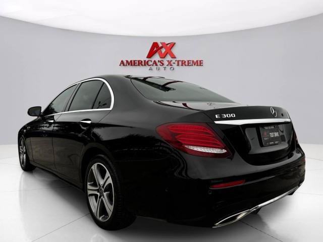 Used 2019 Mercedes-Benz E 300 w/ Premium 1 Package image 4