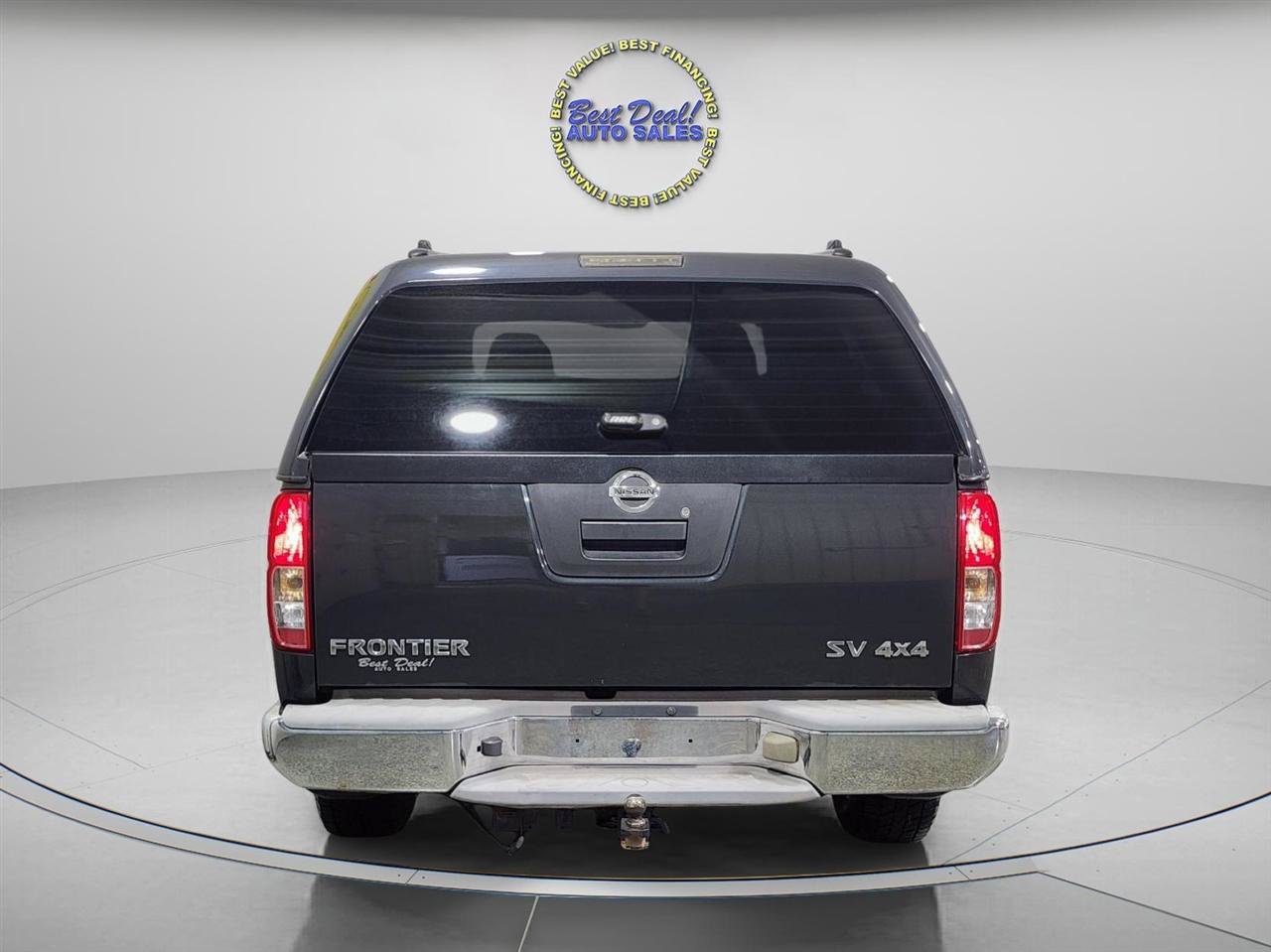 Used 2011 Nissan Frontier SV w/ SV Premium Utility Pkg AWD/4WD image 5