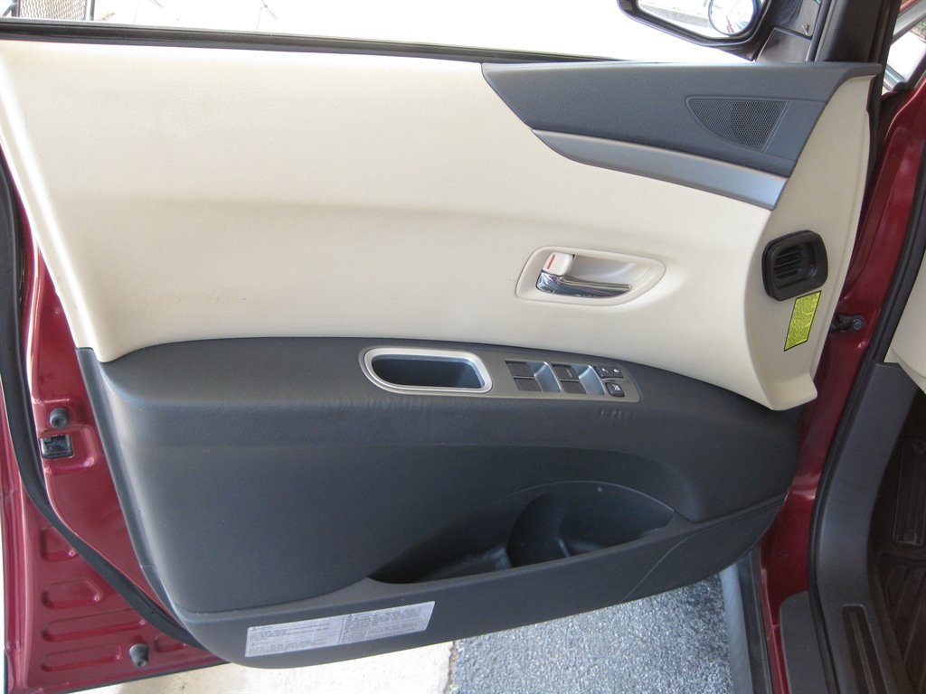 Used 2009 Subaru Tribeca Limited AWD/4WD image 10