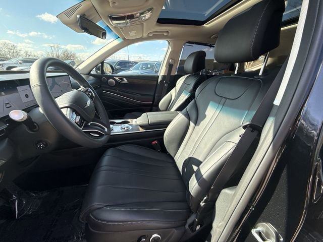 Used 2025 Genesis GV80 2.5T Advanced image 11
