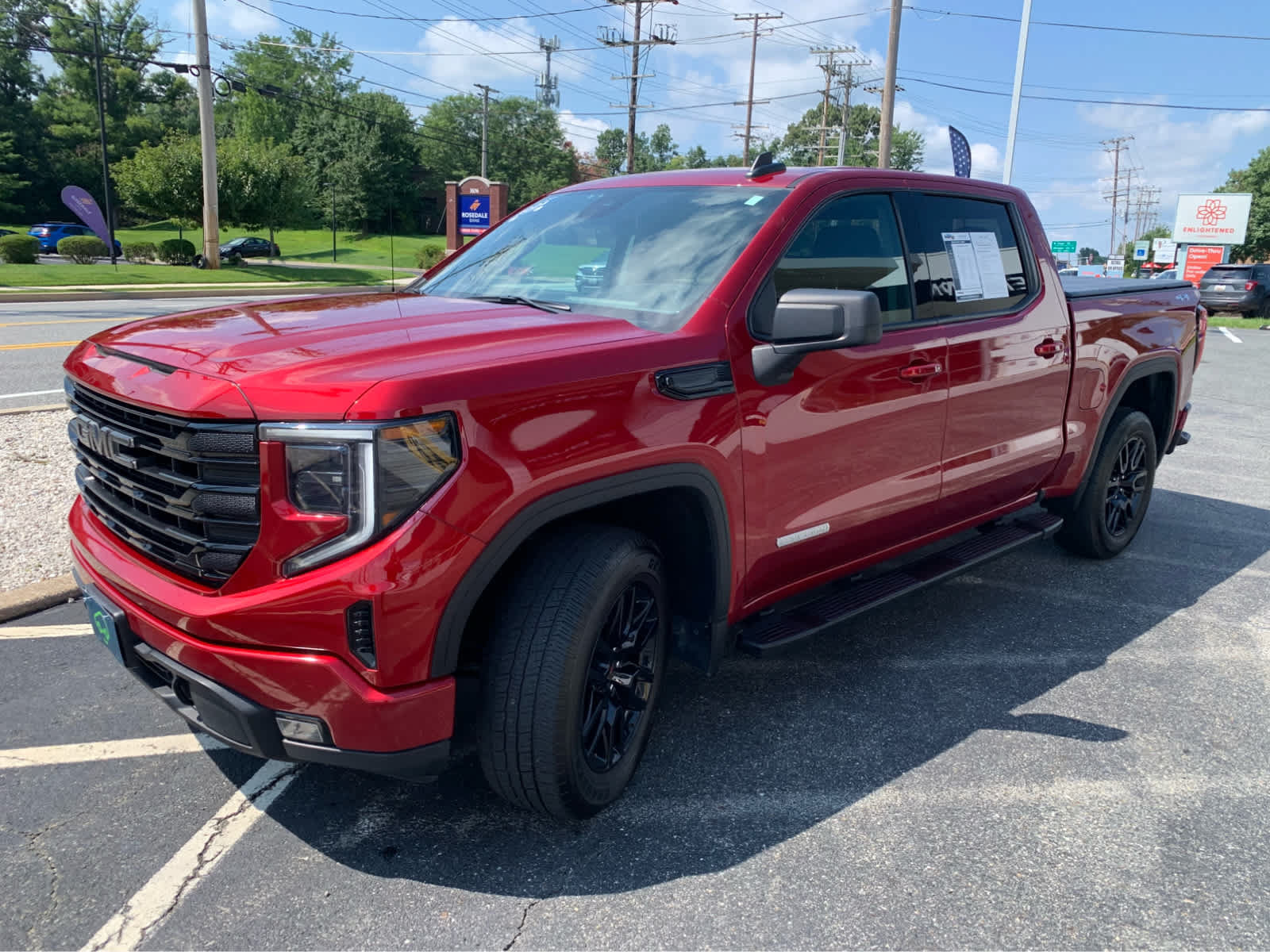 Used 2024 GMC Sierra 1500 Elevation AWD/4WD image 3