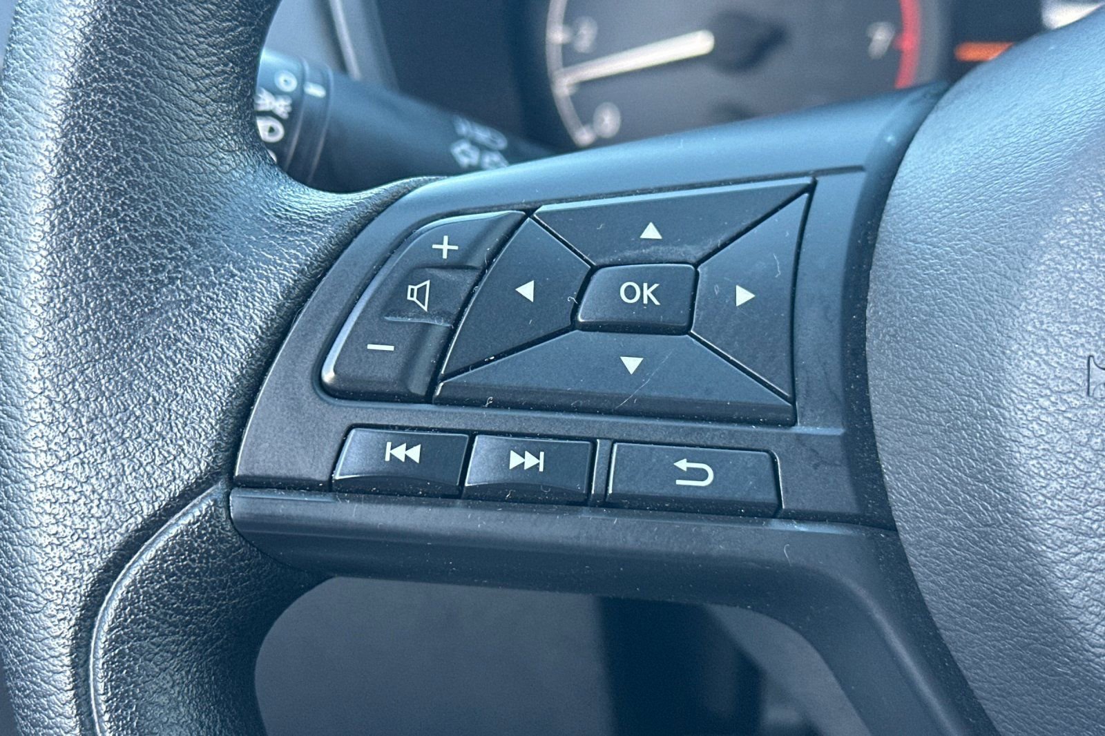 Used 2023 Nissan Altima 2.5 S image 35