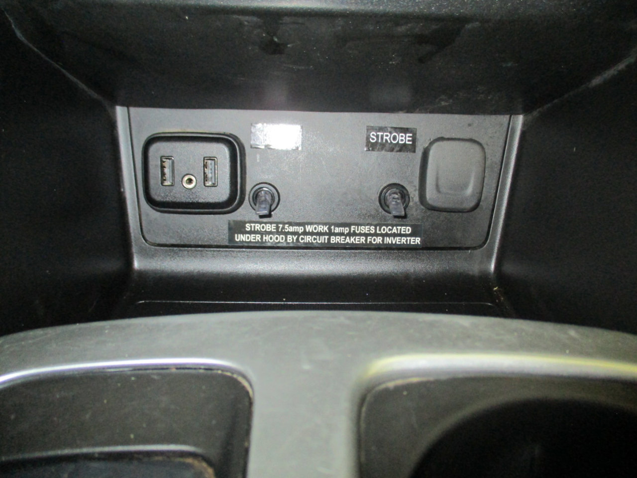 Used 2022 Chevrolet Colorado LT w/ Fleet Safety Package image 23