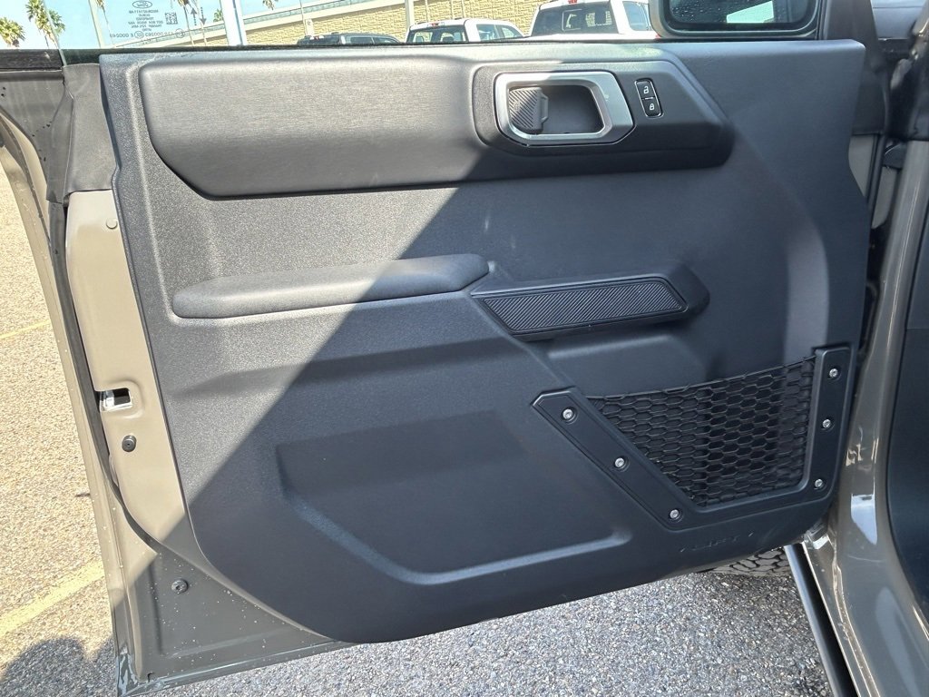 New 2025 Ford Bronco Badlands w/ Sasquatch Package image 18