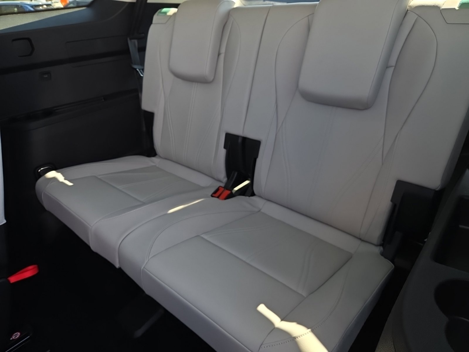New 2027 Volkswagen Atlas SE AWD/4WD image 22