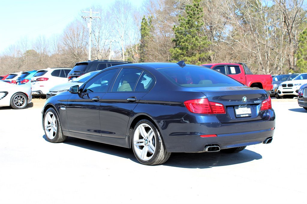 Used 2011 BMW 550i Sedan RWD image 5