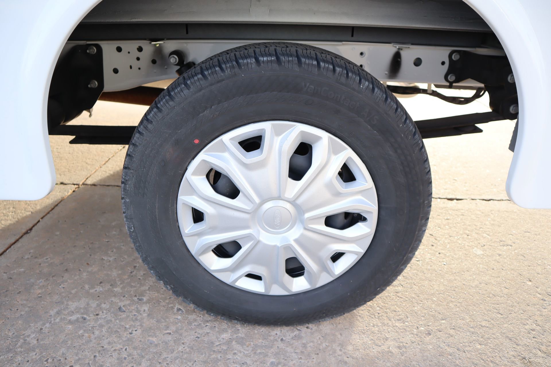 New 2025 Ford Transit 350 w/ Interior Upgrade Package image 18