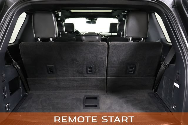 Used 2020 Ford Expedition XLT w/ Equipment Group 202A AWD/4WD image 14
