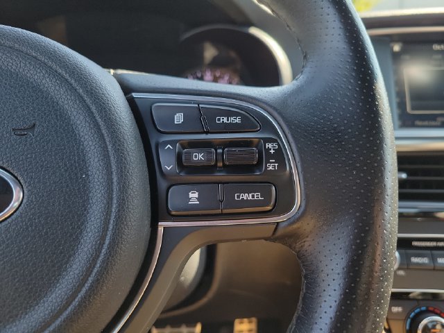 Used 2017 Kia Optima SX FWD image 24