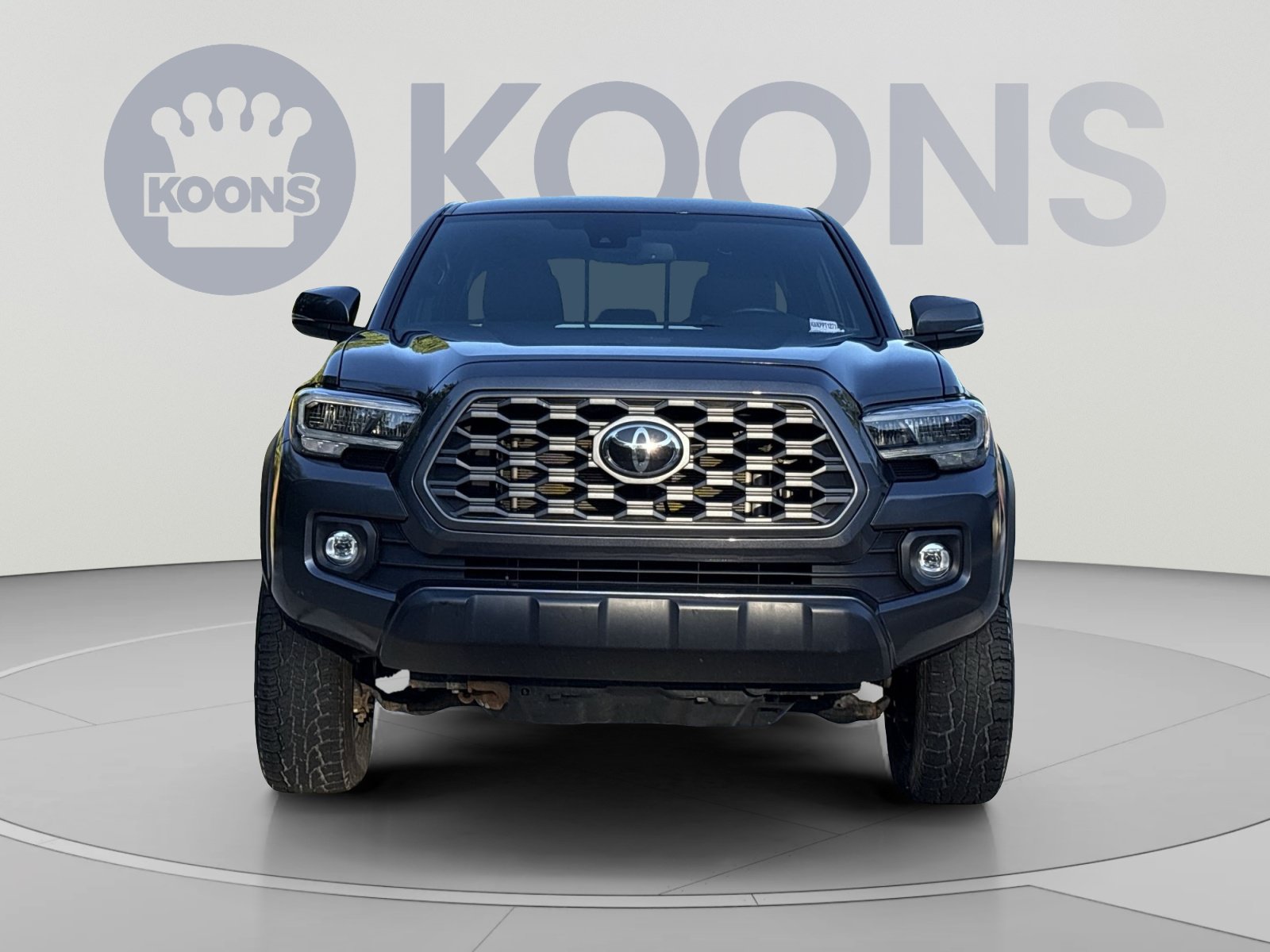 Used 2023 Toyota Tacoma TRD Off-Road w/ Technology Package AWD/4WD image 11