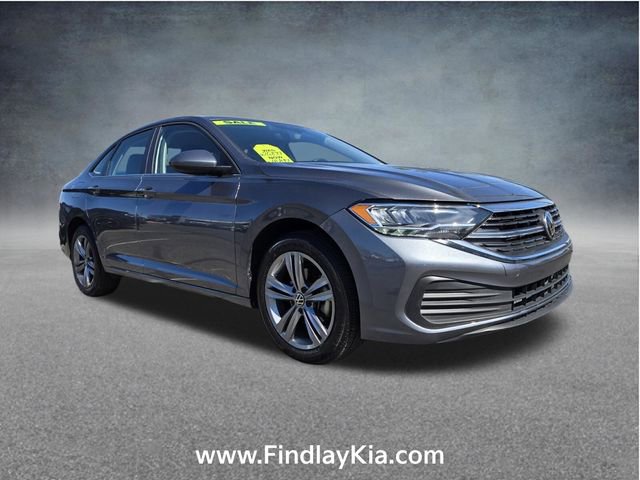 Used 2024 Volkswagen Jetta SE image 3