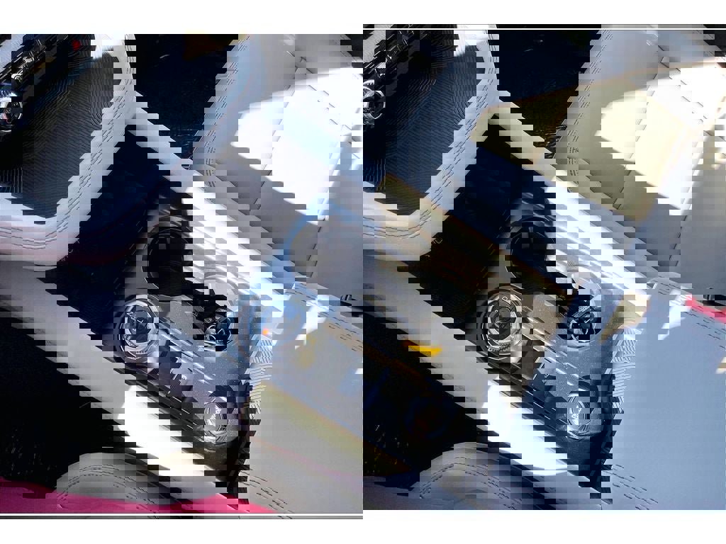 New 2026 Ford Explorer Active w/ Active Comfort Package image 24