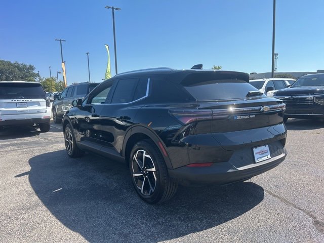 New 2026 Chevrolet Equinox EV LT image 5